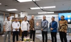 Gandeng Kompas, Harita Nickel Luncurkan Buku Keindahan Laut Pulau Obi