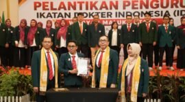 Sebanyak 764 dokter dikukuhkan langsung oleh Ketua Umum Pengurus Besar IDI pusat. || Foto : Kasedata.id