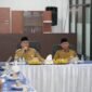 Wali Kota Ternate saat memimpin rapat tindaklanjut laporan atas 22 rekomendasi dari KPK