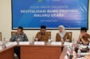 Sekda Provinsi Maluku Utara, Samuddin A. Kadir memimpin FGD mengenai revitalisasi BUMD di ruang VIP Bandara Sultan Baabullah, Ternate. || Foto : Kasedata.id
