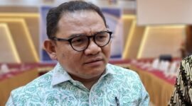 Sekretaris Pansus DPR RI, Jaelani menyampaikan keterangan pers kepada awak media. || Foto : Kasedata.id