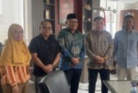 Sekretaris Daerah, Samsuddin Abdul Kadir, didampingi Kepala Dinas PUPR Risman Iriyanto Djafar dan Kepala Biro Pengadaan Barang/Jasa Setda Maluku Utara Hairil Hi. Hukum saat berada di kantor LKPP RI di Jakarta. || Foto : Kasedata.id