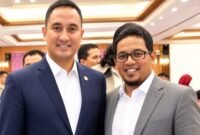 Ketua Umum DPN Komite Masyarakat Nusantara untuk Demokrasi (KMND), Achmad Boim Alhabsyie bersama Kapolri Suyudi Ario Seto dalam suatu acara di Jakarta. || Foto : Kasedata.id