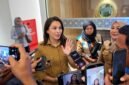 Gubernur Maluku Utara, Sherly Tjoanda Laos di wawancarai sejumlah awak media. || Foto : Kasedata.id
