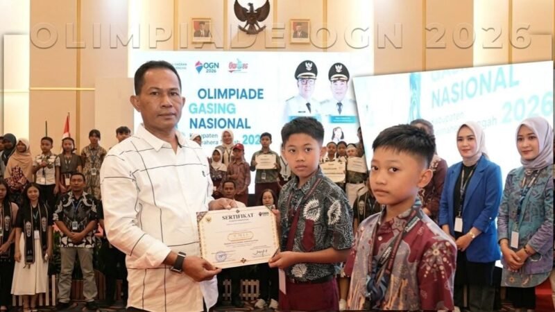 Malam penutupan olimpiade GASING Nasional (OGN) 2026 di Kota Ternate. Penutupan dirangkaikan dengan penyerahan medali dan sertifikat kepada pemenang. || Foto : Kasedata.id