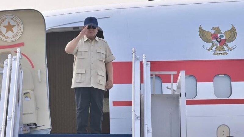 Presiden Prabowo Subianto bertolak ke Maluku Utara menggunakan Pesawat Kenegaraan, Kamis (8/10/2026) pagi. || Foto : Kasedata.id