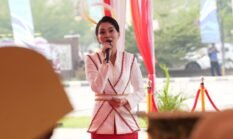 Gubernur Sherly Serahkan 12.000 Sertifikat Tanah untuk Warga Malut