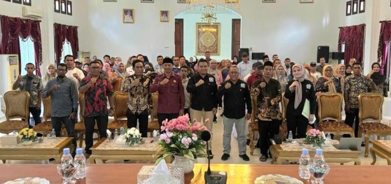 Bimtek dan Sosialisasi Penginputan serta Pencatatan Kontrak Elektronik pada Sistem Pengadaan Secara Elektronik (SPSE), Katalog Elektronik, Indeks Tata Kelola Pengadaan (ITKP), Konsolidasi Pengadaan Barang/Jasa, hingga peningkatan level kematangan UKPBJ Kabupaten Kepulauan Sula. || Foto : Kasedata.id