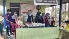 Sinergi antara Pemerintah Provinsi dan Pemerintah Kota Ternate dalam memberikan layanan kesehatan di lokasi TPA Buku Deru-Deru, Kelurahan Takome. || Foto : Kasedata.id