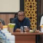 Kepala BPKAD Maluku Utara, Ahmad Purbaya didampingi Pemimpin Cabang Branch Office BRI Kota Ternate, Agus Arsyad. || Foto : Kasedata.id