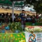 Wakil Gubernur Maluku Utara, H. Sarbin Sehe, memimpin langsung upacara peringatan Hari Santri Nasional di halaman MTs Negeri Bobaneigo. || Foto : Kasedata.id