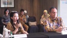 Gubernur Maluku Utara Sherly Tjoanda Laos menerima audiensi kunjungan kerja Badan Narkotika Nasional (BNN) RI yang diwakili Deputi Bidang Pemberdayaan Masyarakat BNN RI, Irjen Pol Drs. Aldrin M.P. Hutabarat. || Foto : Kasedata.id
