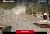Pengerukan material sirtu di Sungai Ake Dolik, Desa Dolik, menjadi perhatian oleh BWS Maluku Utara [dok : kasedata]