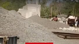 Pengerukan material sirtu di Sungai Ake Dolik, Desa Dolik, menjadi perhatian oleh BWS Maluku Utara [dok : kasedata]
