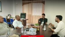 Pertemuan Ketua DPRD Haltim, Idrus E. Maneke bersama Kepala Perum Bulog Cabang Ternate Jeffry Tanasu yang difasilitasi oleh Plt.Kepala Disperindag Malut, M. Ronny Saleh [dok : kasedata]