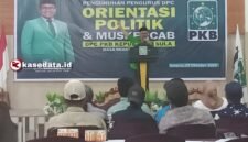 Sekretaris Wilayah PKB Maluku Utara, Abdul Malik Sillia, saat memberikan sambutan [dok : karno/kasedata]