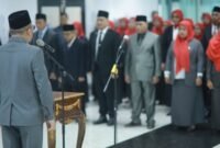 Prosesi pelantikan satu Pejabat Pimpinan Tinggi Pratama, puluhan kepala sekolah, dan tujuh pengurus Dewan Pendidikan Kota Ternate periode 2026–2030