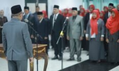 Wali Kota Ternate Lantik Puluhan Kepala Sekolah, Dua Dirotasi, Ini Daftarnya