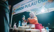 Dagangan Mama-Mama Kawasi Laku dalam Semalam di Festival Harmoni Obi