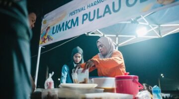 Aktivitas ekonomi pelaku UMKM di Festival Harmoni Obi (FHO) 2026.