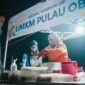 Aktivitas ekonomi pelaku UMKM di Festival Harmoni Obi (FHO) 2026.